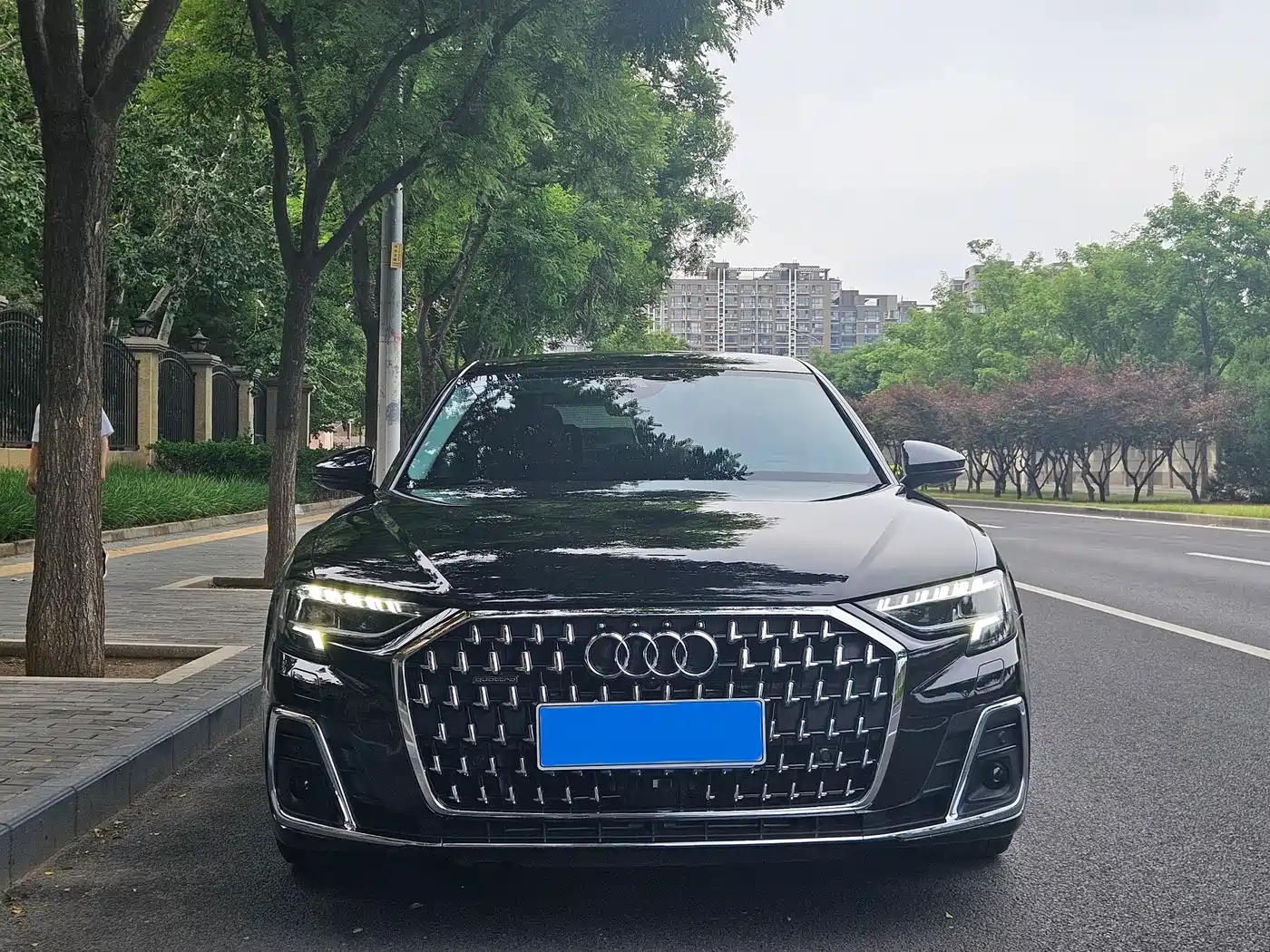 Audi A8 2023 A8L 55 TFSI quattro Flagship фото 4