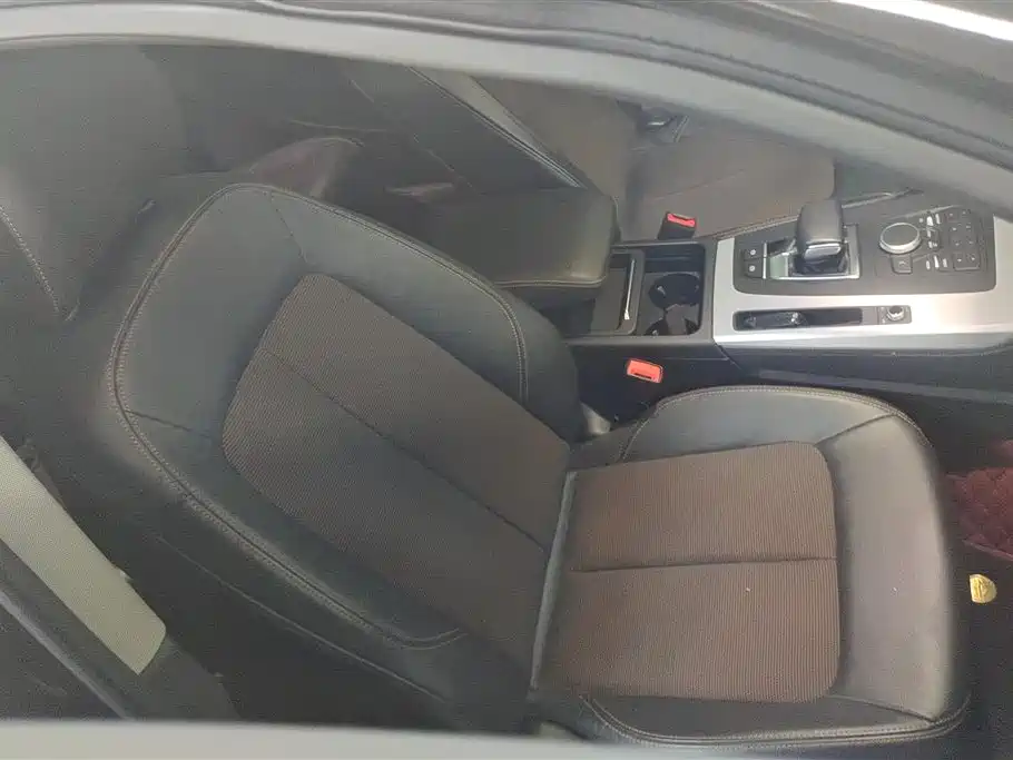 Audi Q5L 2020 40 TFSI Prestige Progressive фото 8