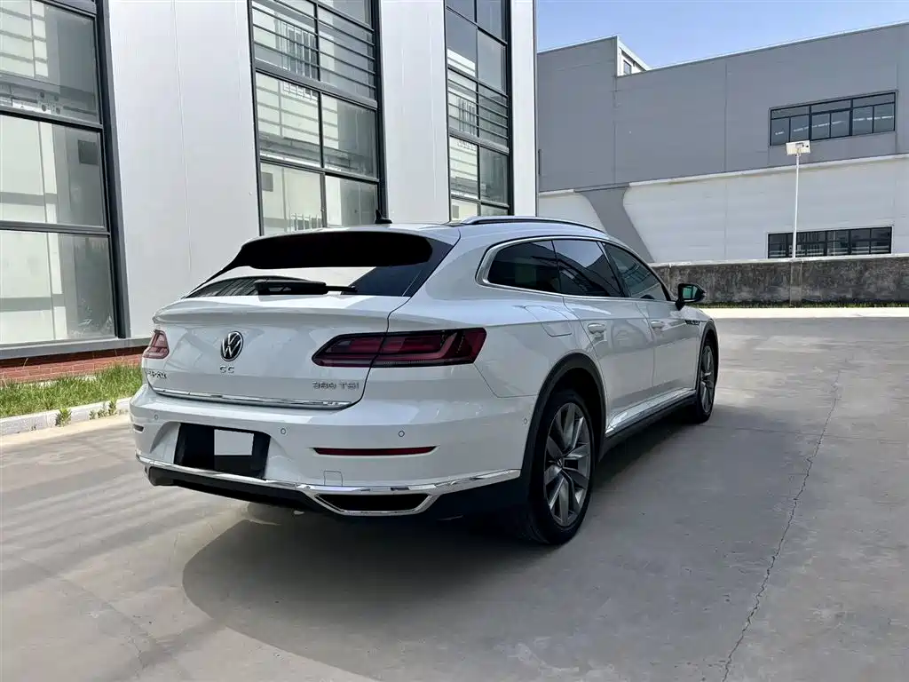 Volkswagen FAW-Volkswagen CC 2023 Shooting Brake 380TSI Hunter's Heart Edition фото 21