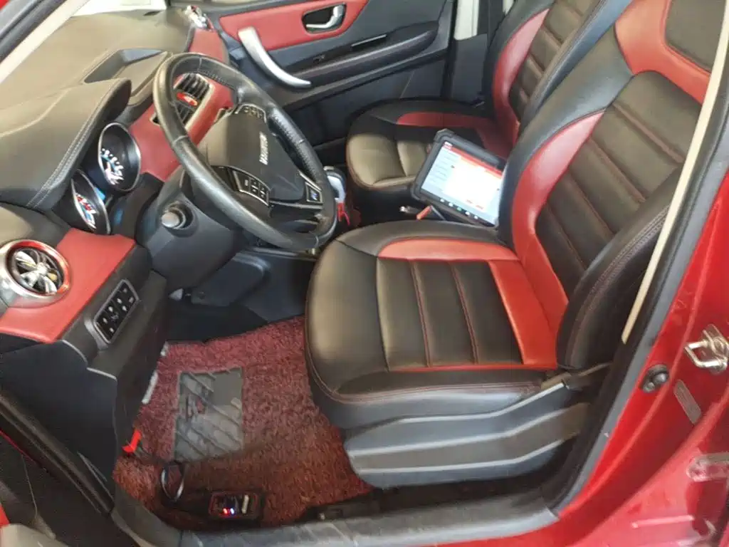 Haval H1 2016 2016 Blue Label 1.5L AMT Urban