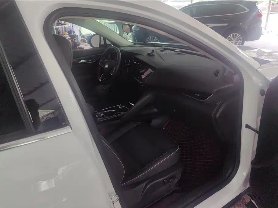Buick Envision S 2024 Envision S 25T Black Style Edition фото 8