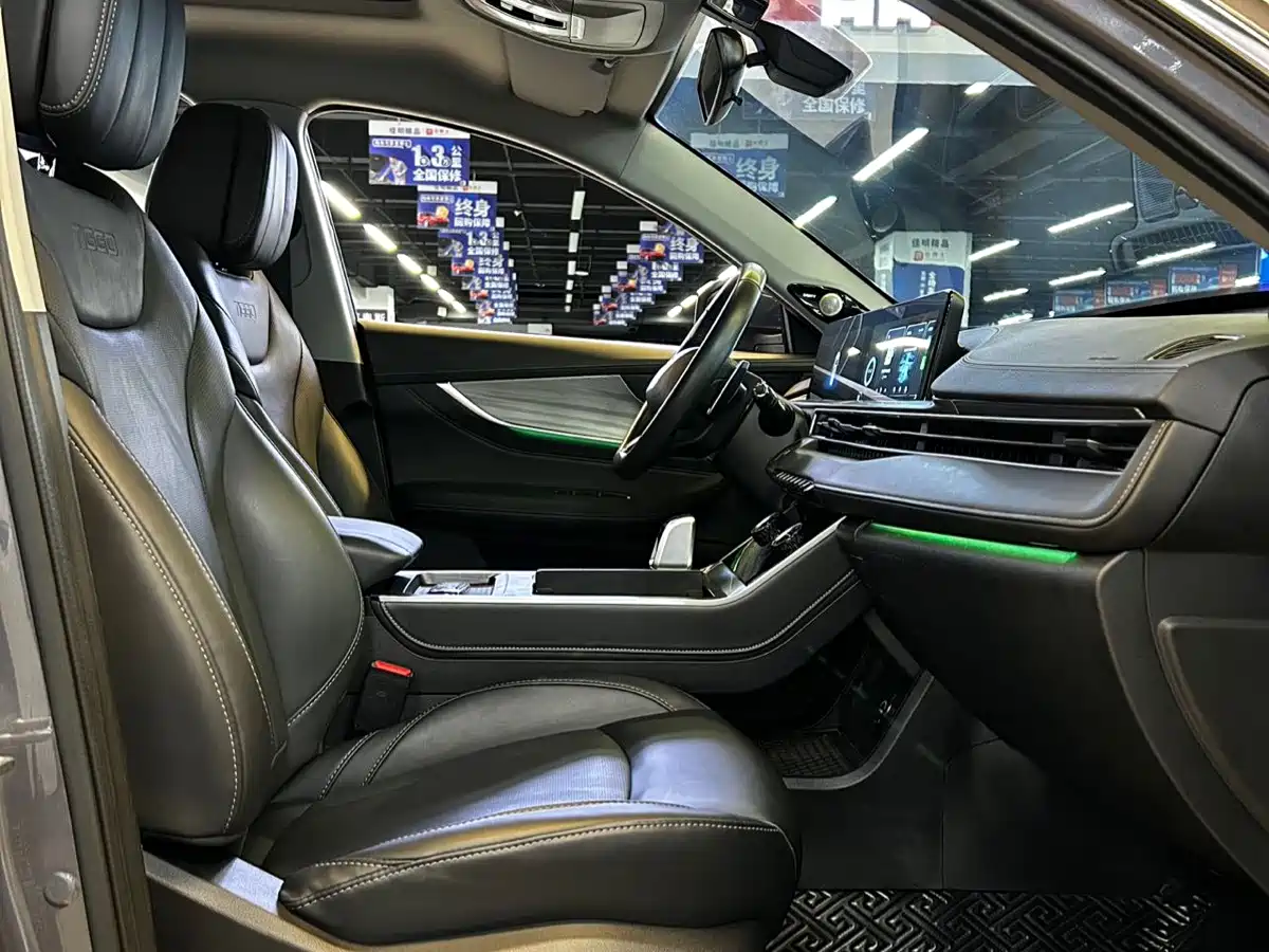Фото 9 - Chery Tiggo 8