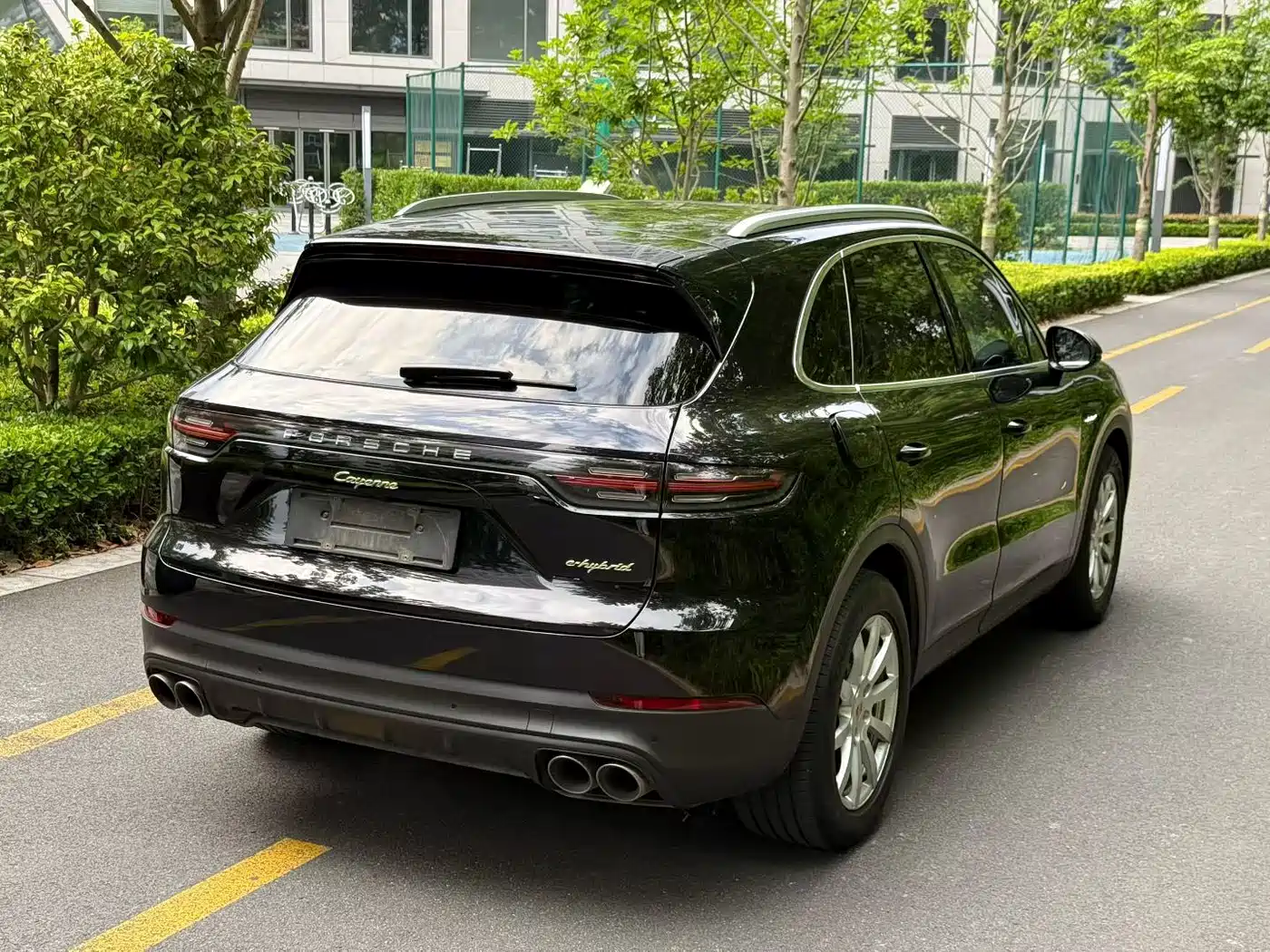 Porsche Cayenne New Energy 2019 Cayenne E-Hybrid 2.0T фото 4