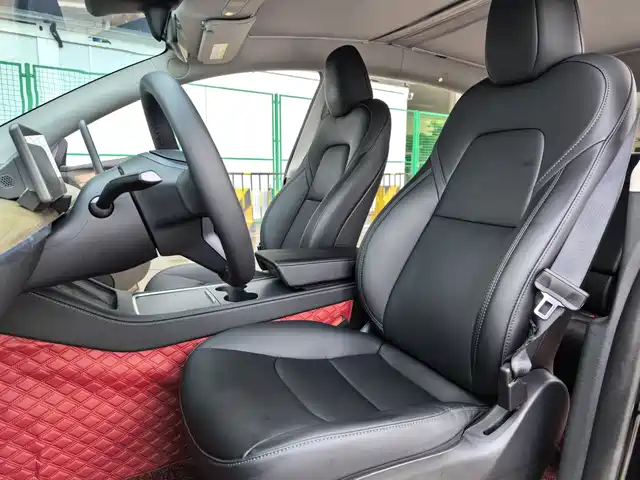 Tesla Model Y 2022 Facelift Rear-Wheel Drive Version — фото 5