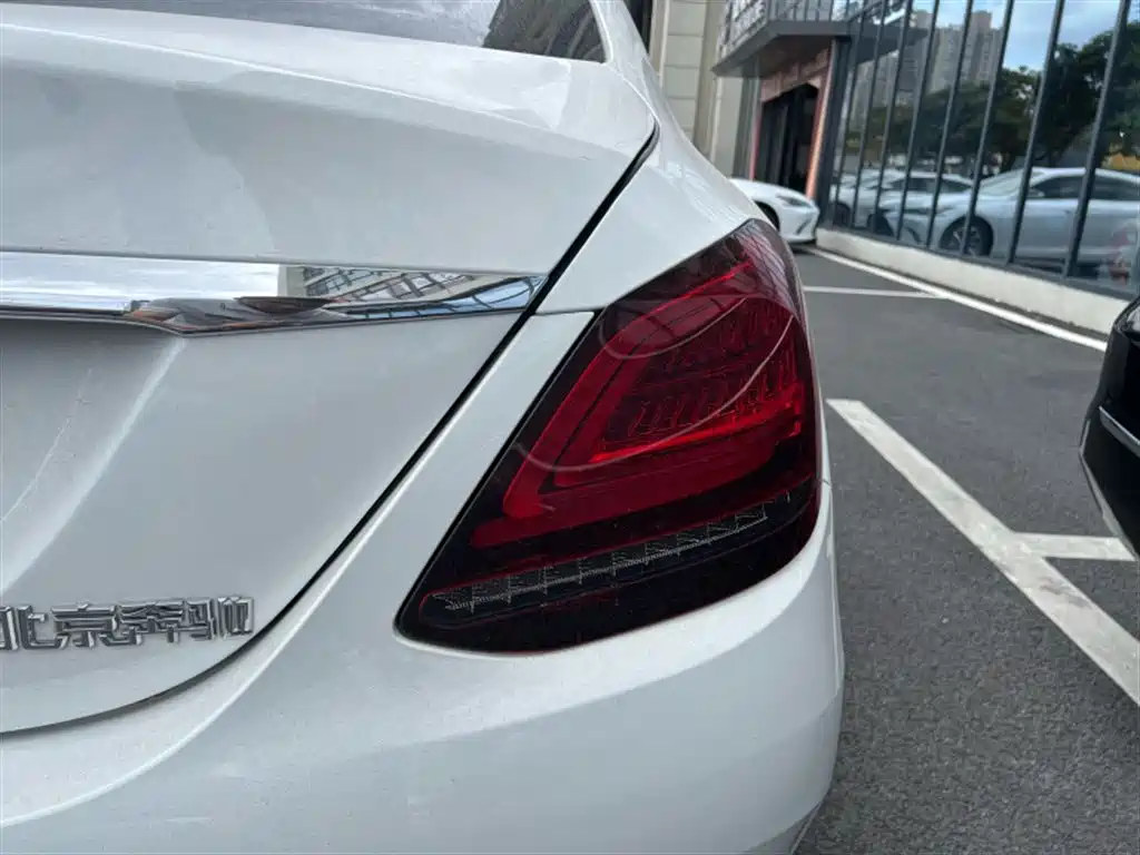 Mercedes-Benz C-Class 2021 C 260 Starry Exclusive Edition фото 16
