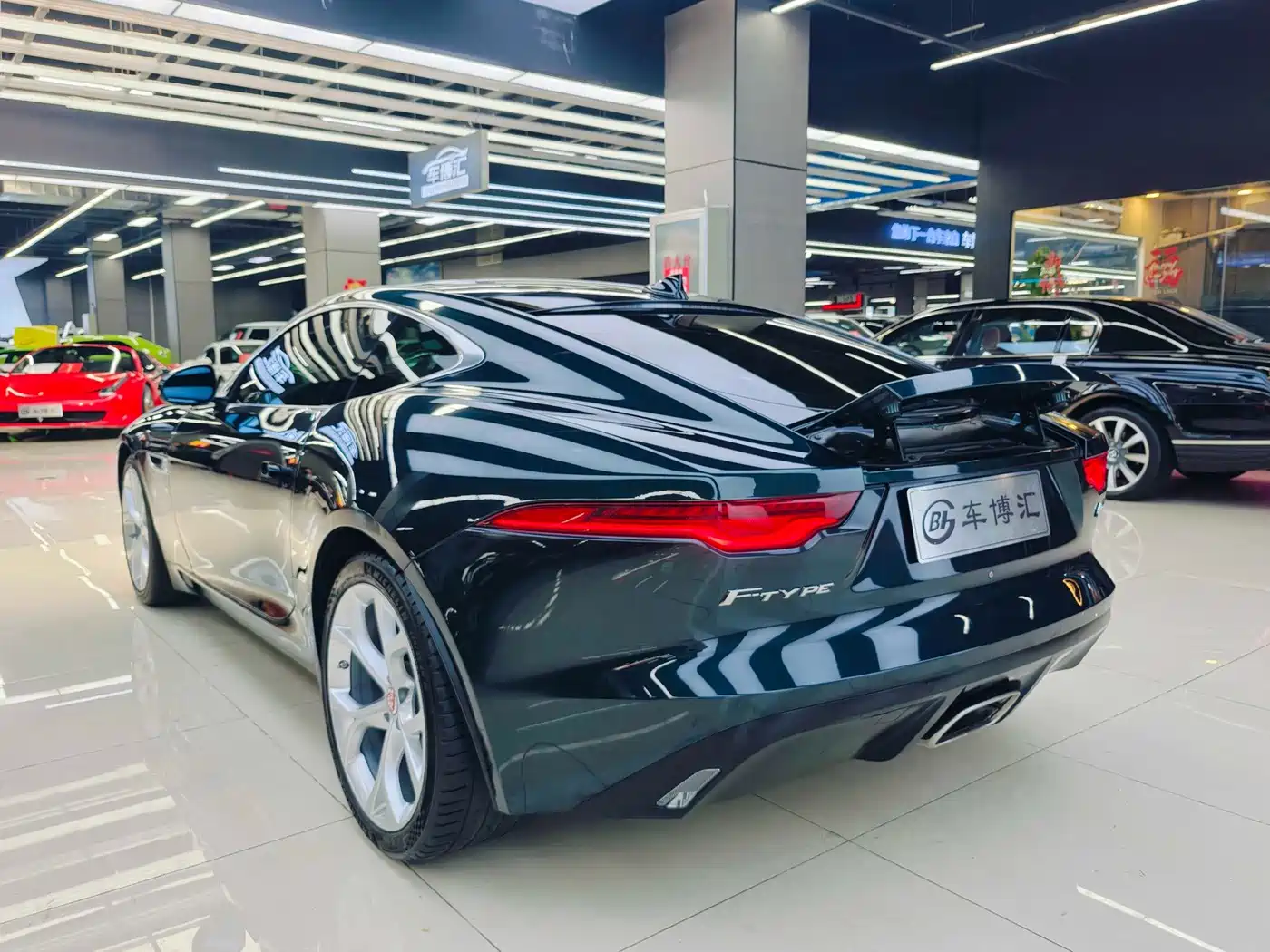 Jaguar F-TYPE 2021 2021 P300 Rear-Wheel Drive Coupe
