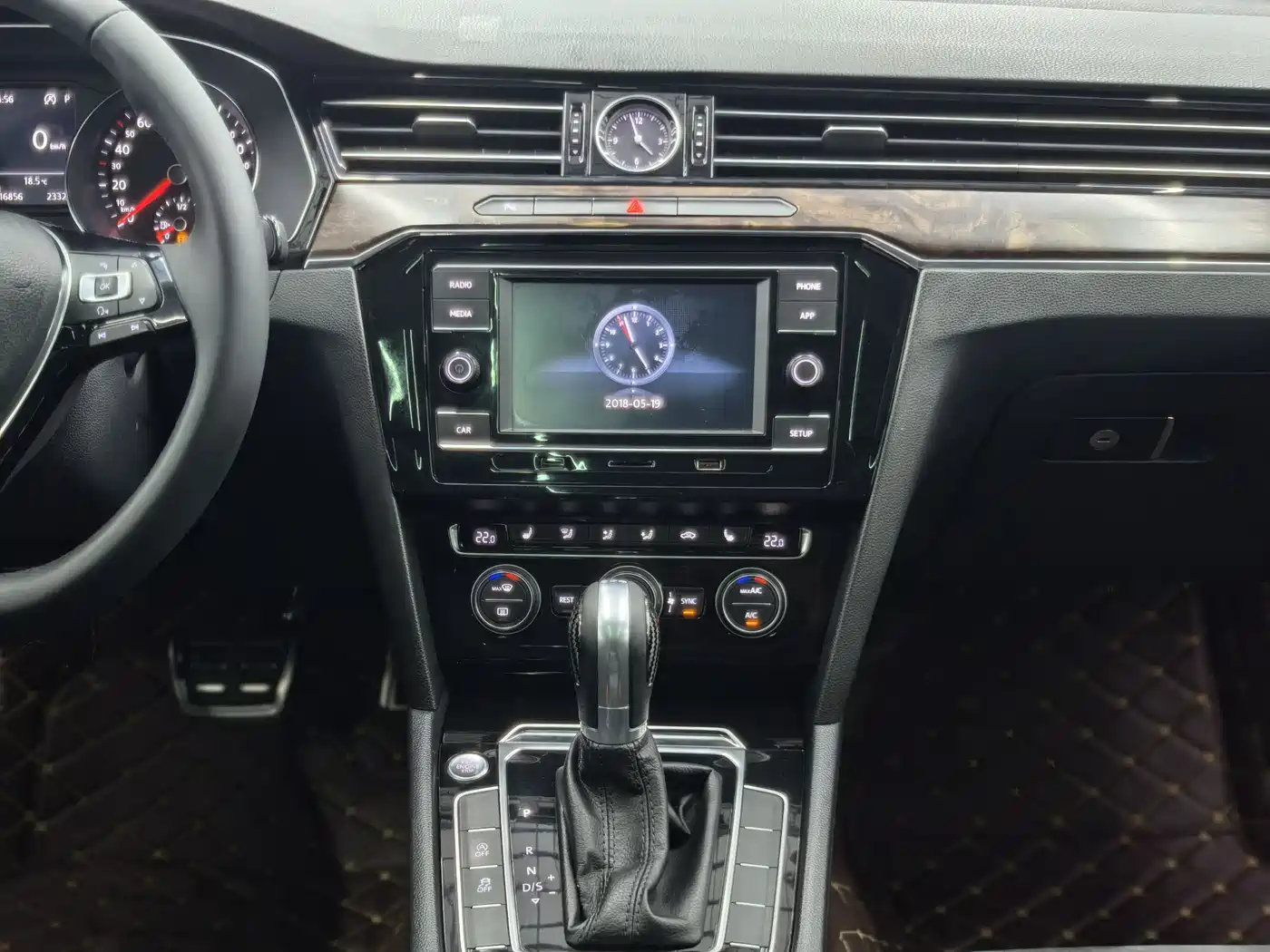 Volkswagen Magotan 2017 330TSI DSG Luxury фото 22