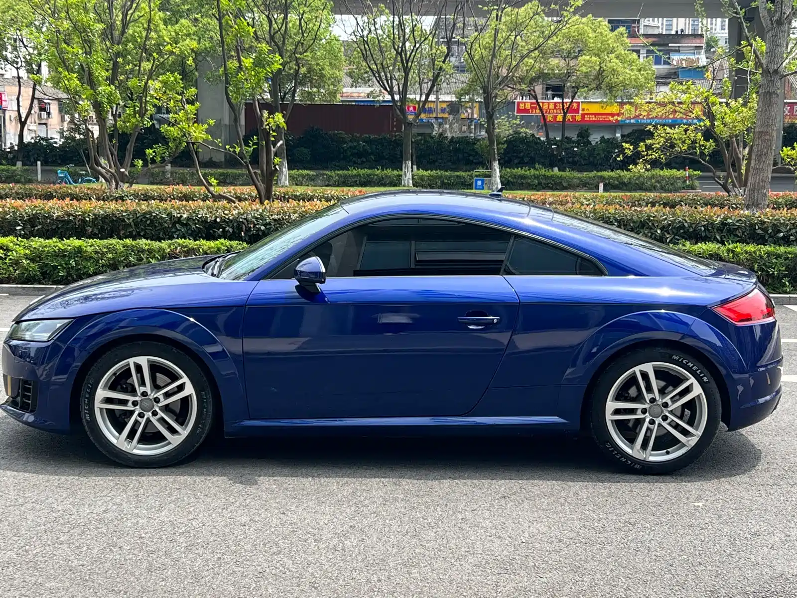 Фото 4 - Audi TT