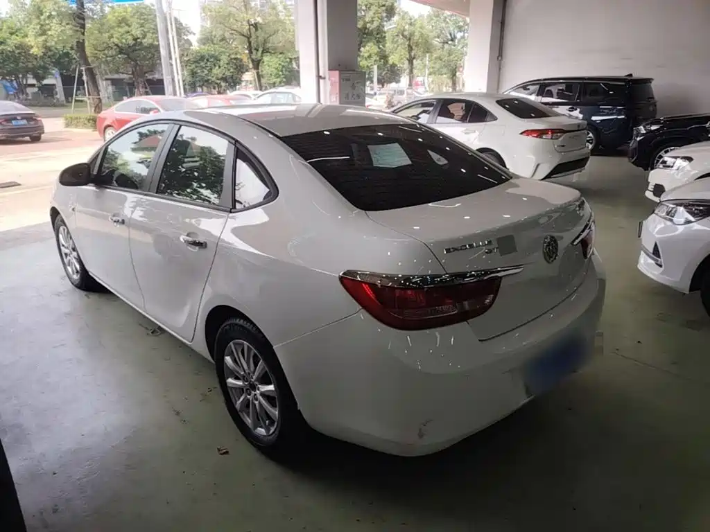Фото 5 - Buick Excelle