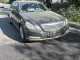 Фото 1 - Mercedes-Benz E-Class