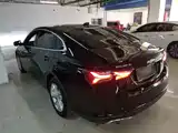 Photo 5 - Chevrolet Malibu XL