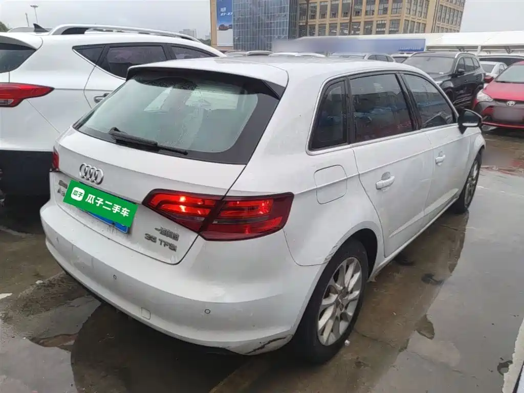 Audi A3 2016 Sportback 35 TFSI Progressive фото 7