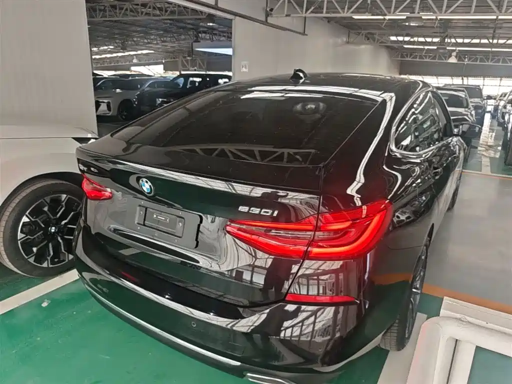 BMW 6 Series GT 2022 Model 630i Luxury Design Package фото 12