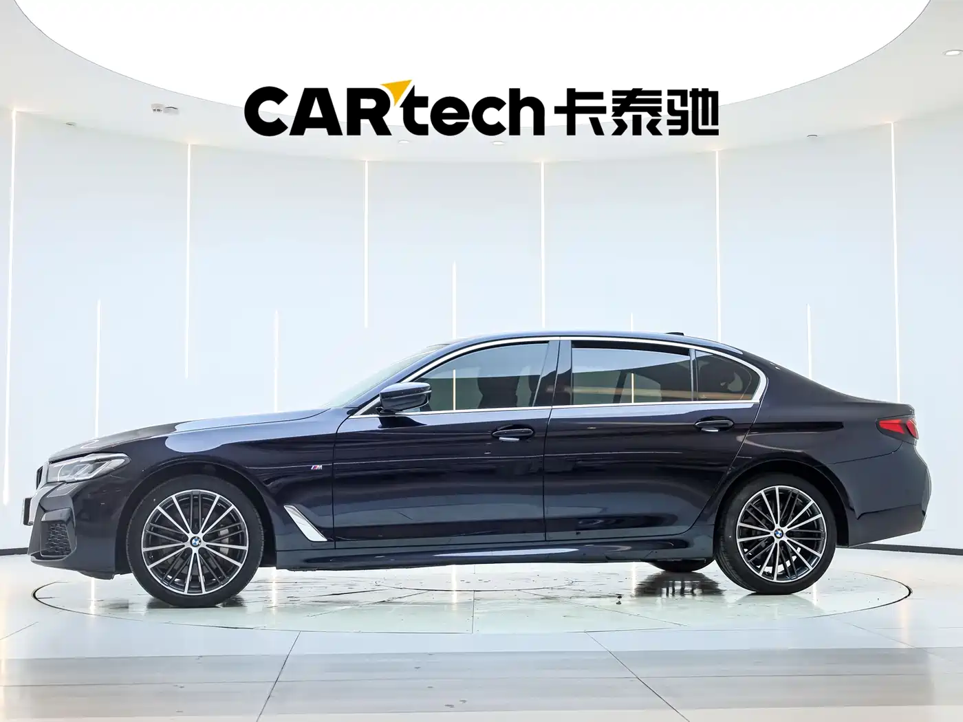 BMW 5 Series 2022 Facelift 530Li Leading M Sport Package фото 2