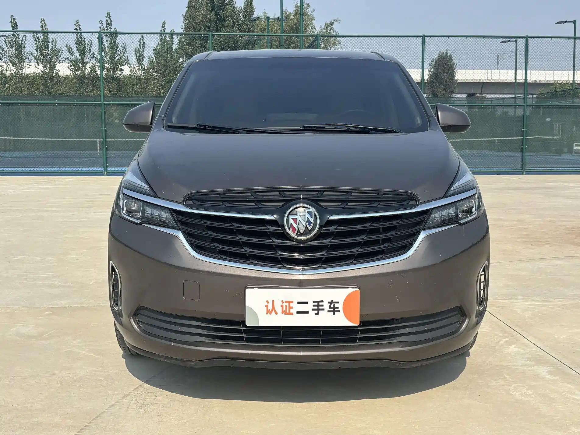 Фото 2 - Buick GL8