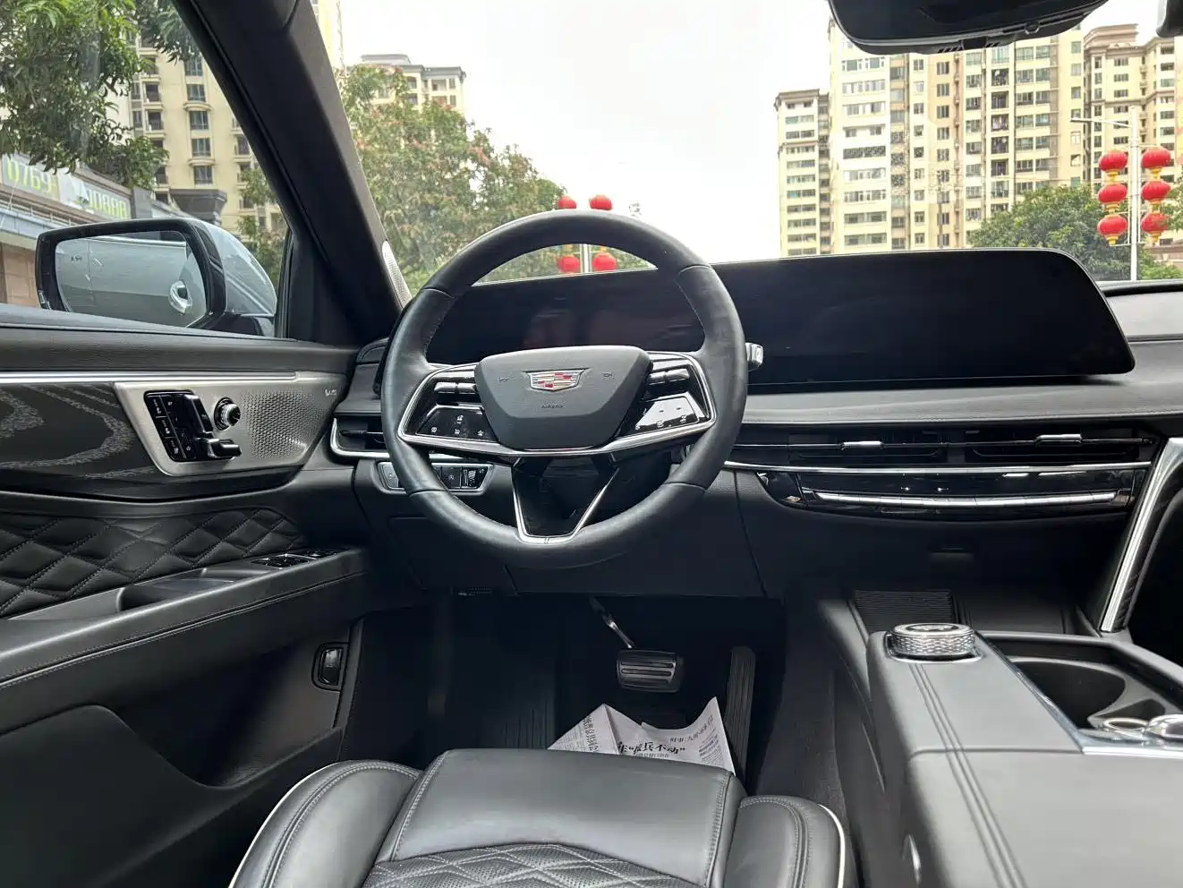 Фото 20 - Cadillac CT6