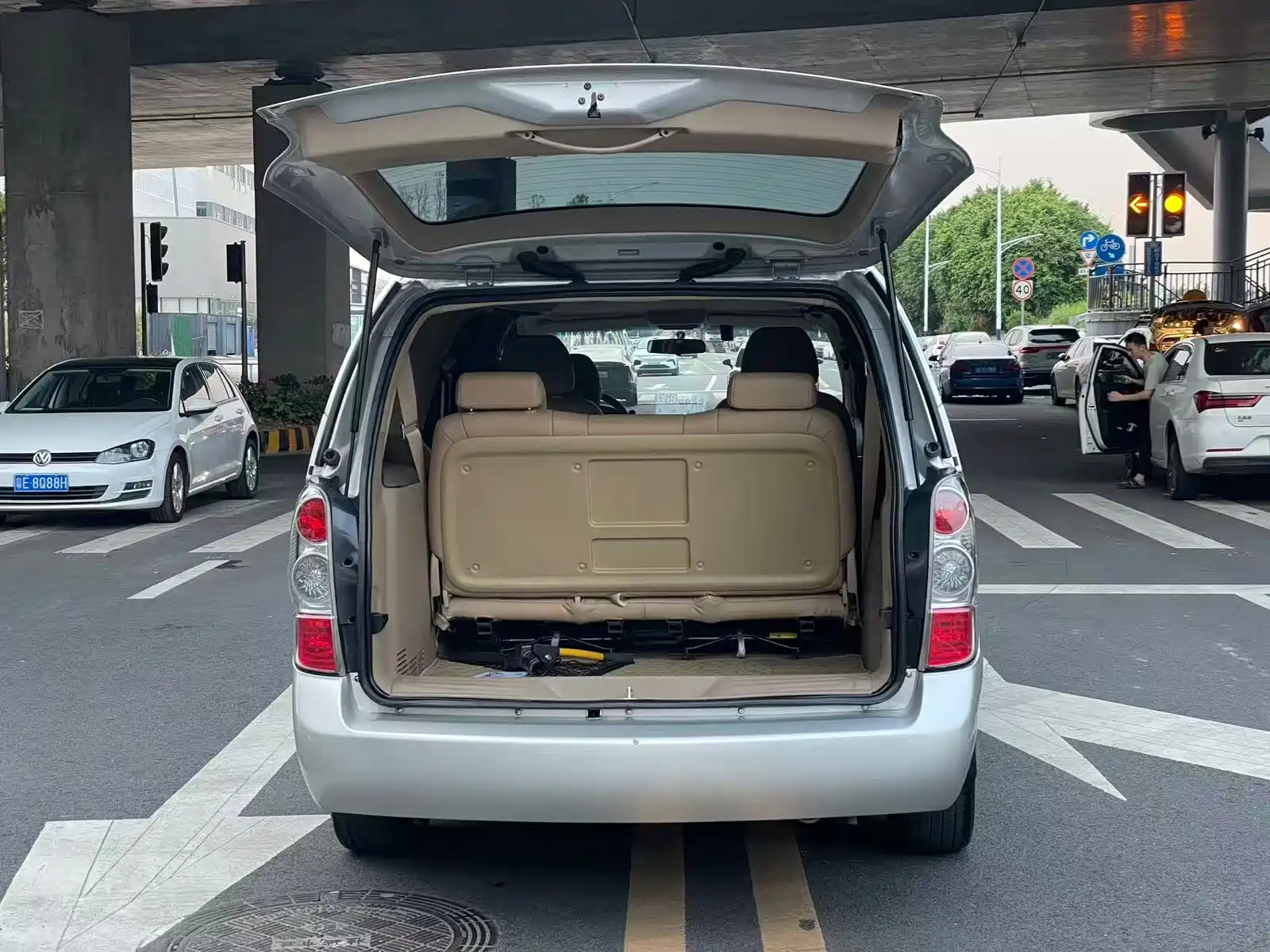 Фото 15 - Buick GL8
