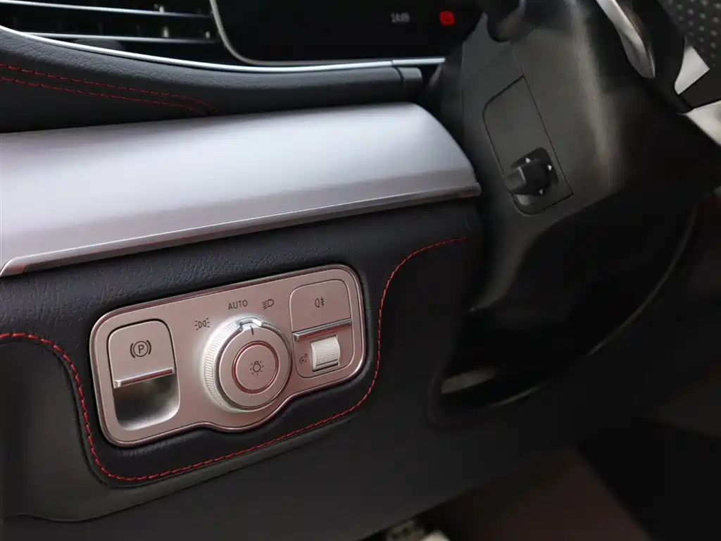 Mercedes-Benz GLE AMG 2024 AMG GLE 53 4MATIC+ фото 28