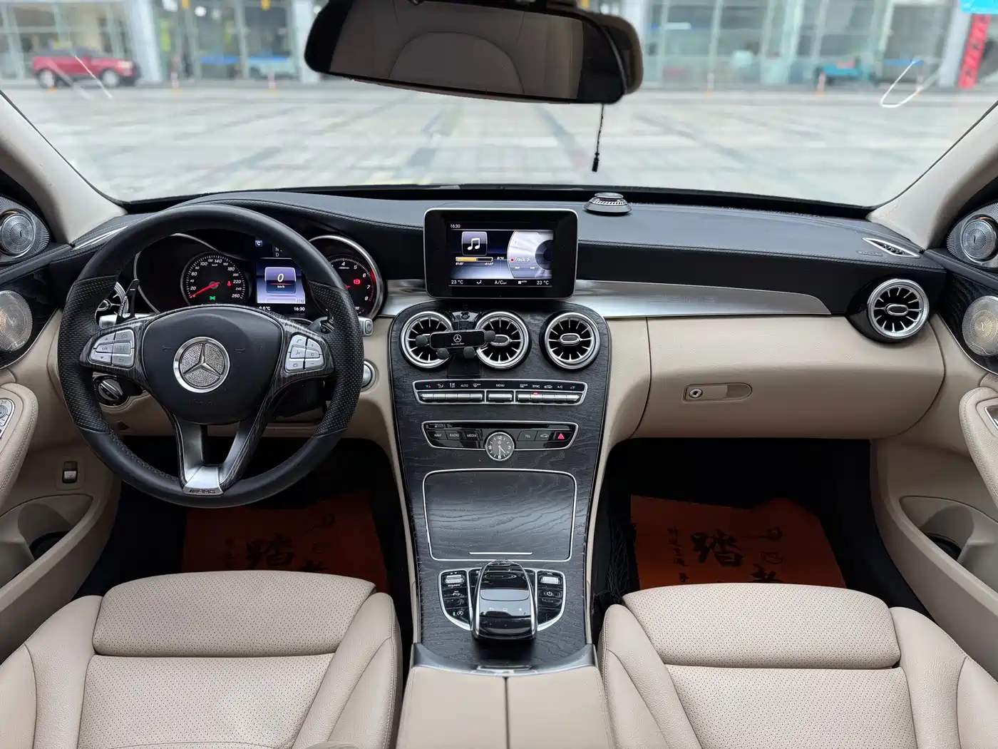 Mercedes-Benz C-Class 2015 Facelift C 200 L Sport фото 8
