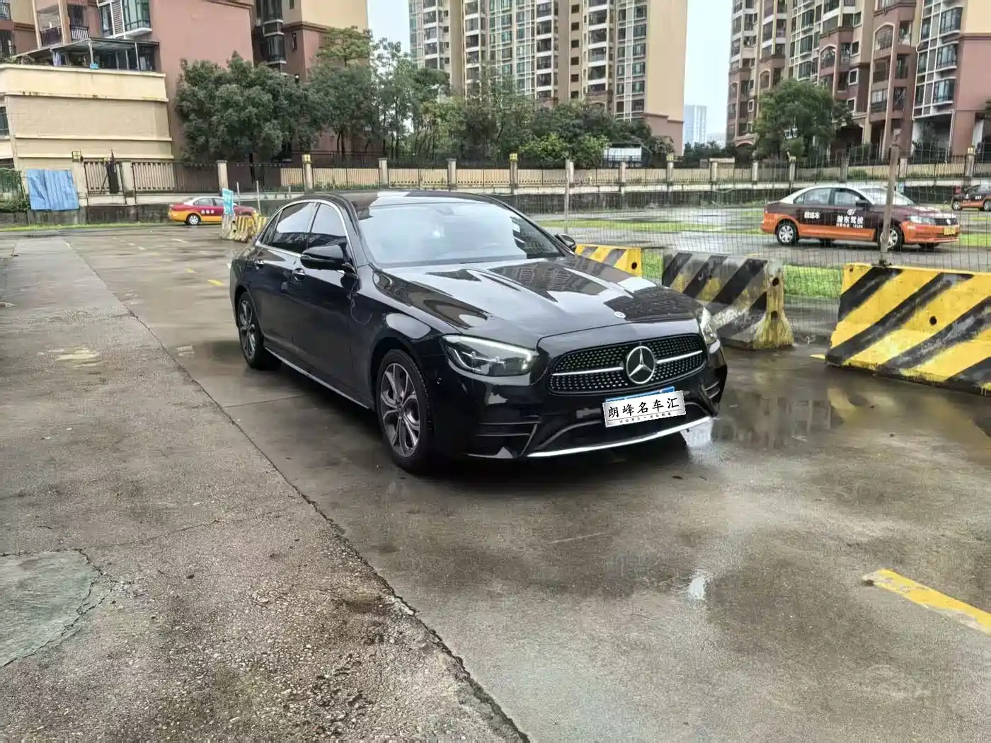 Mercedes-Benz E-Class 2021 E 300 L Sport Luxury Edition фото 3