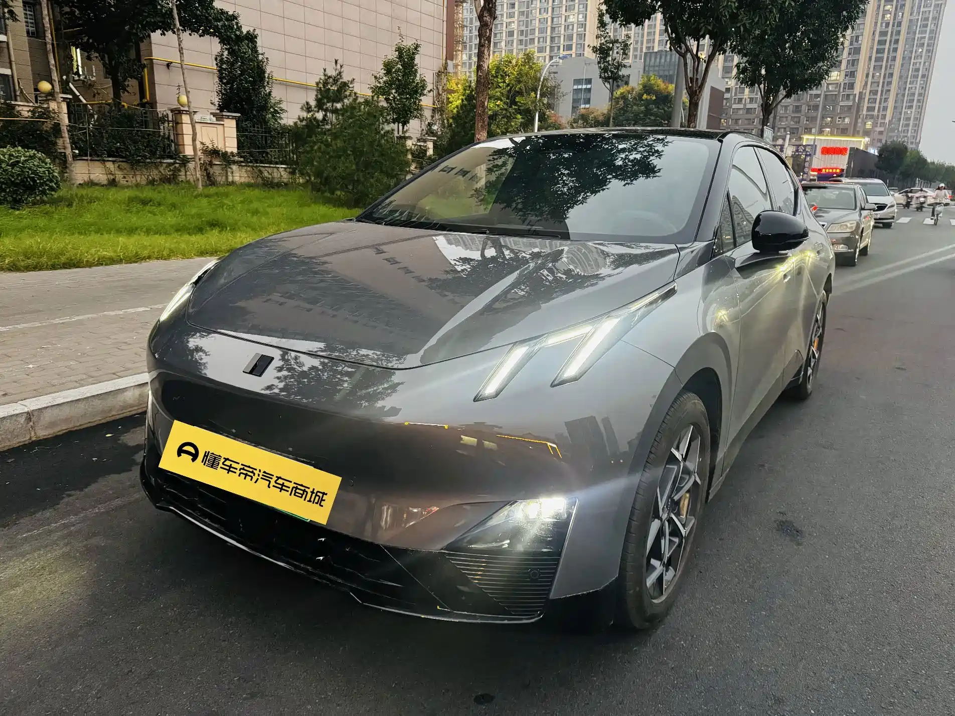Фото 1 - Lynk & Co Z20