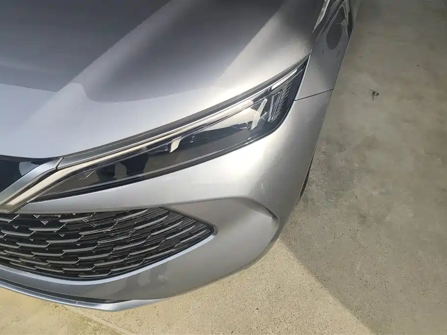 BYD Qin L 2024 DM-i 80KM Leading Edition фото 5