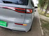 Фото 8 - Geely Galaxy Galaxy E5