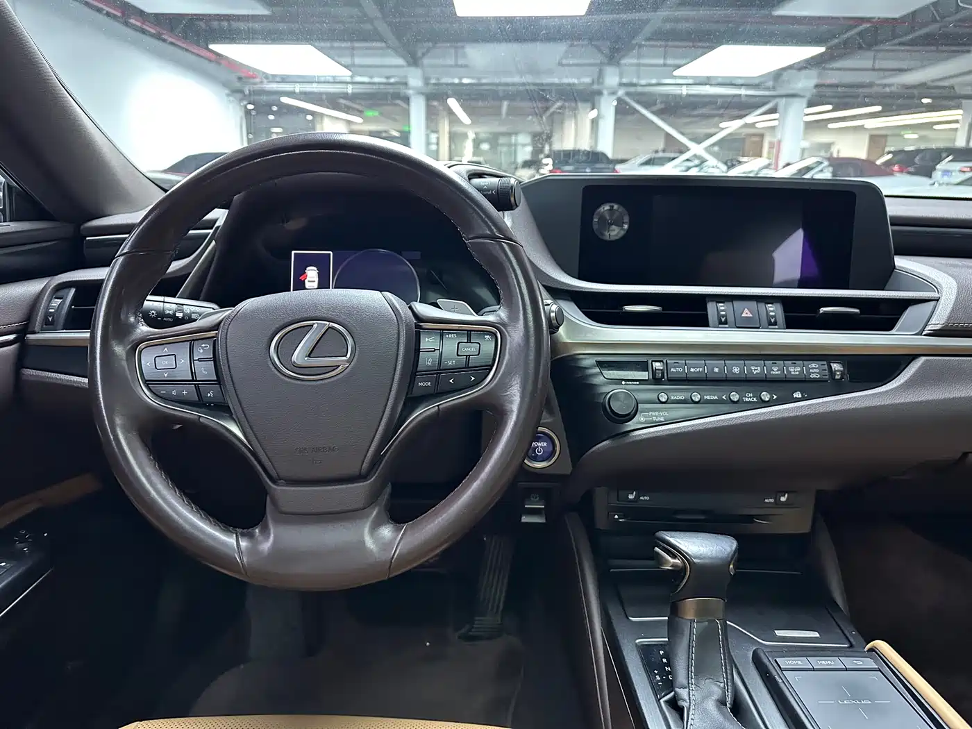 Lexus ES 2020 Model 300h Excellence Edition China V фото 13