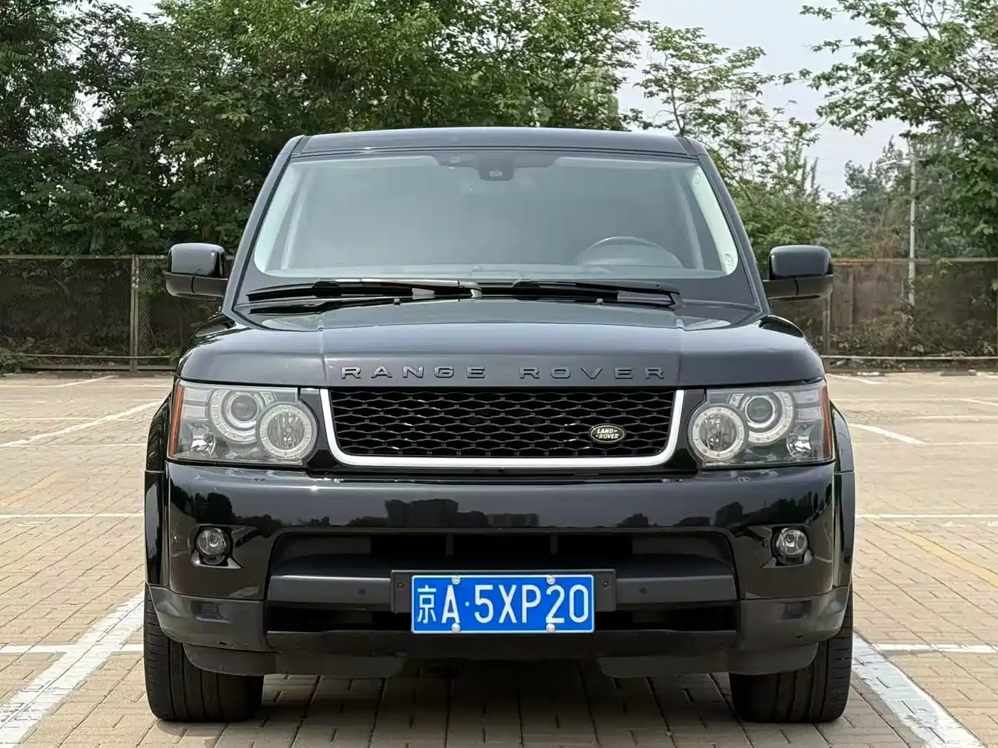 Land Rover Range Rover Sport 2010 5.0 SC V8 HSE фото 2