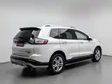 Фото 2 - Ford Edge