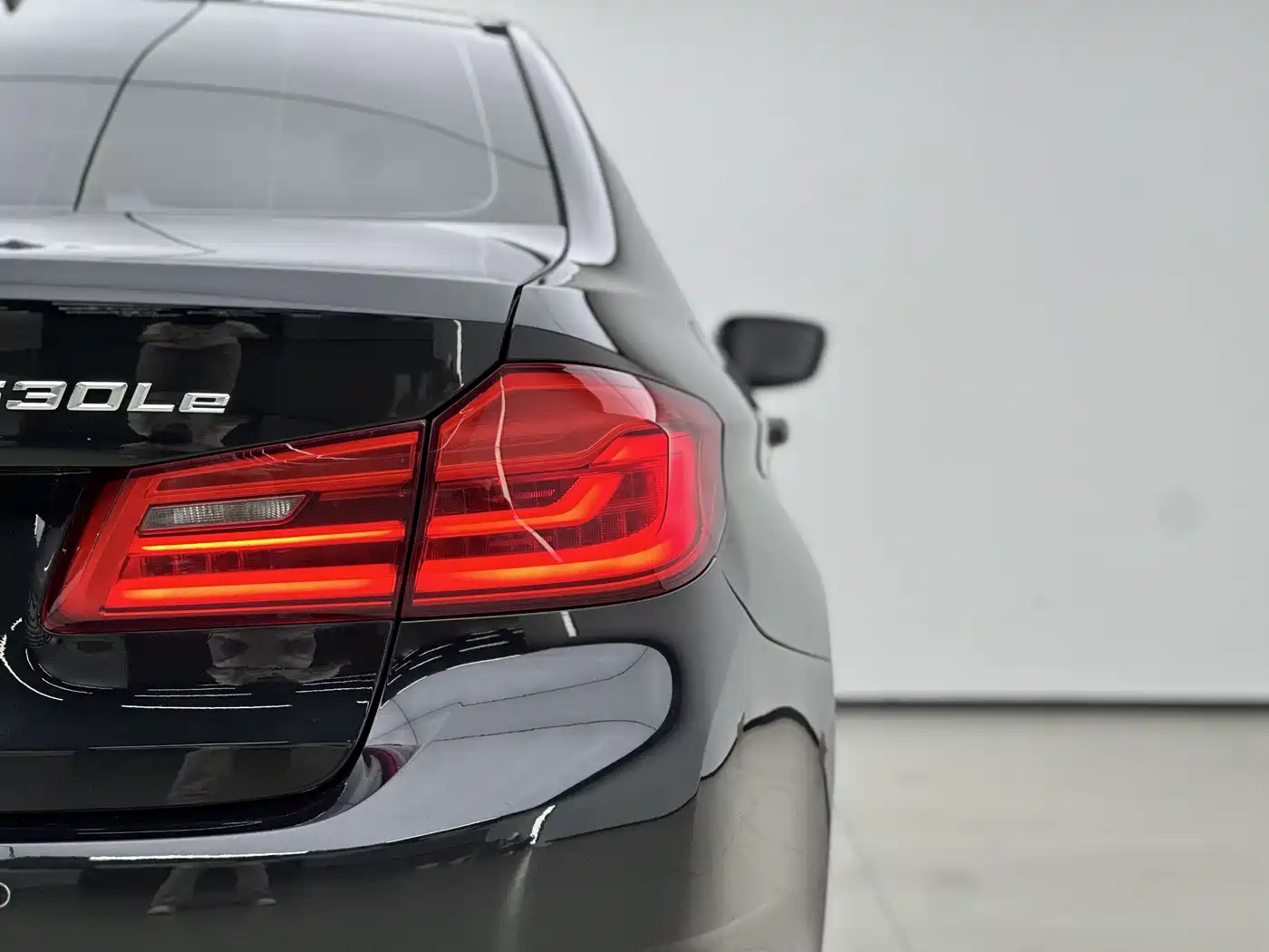 BMW 5 Series New Energy 2020 530Le Range Upgrade Luxury Package фото 16