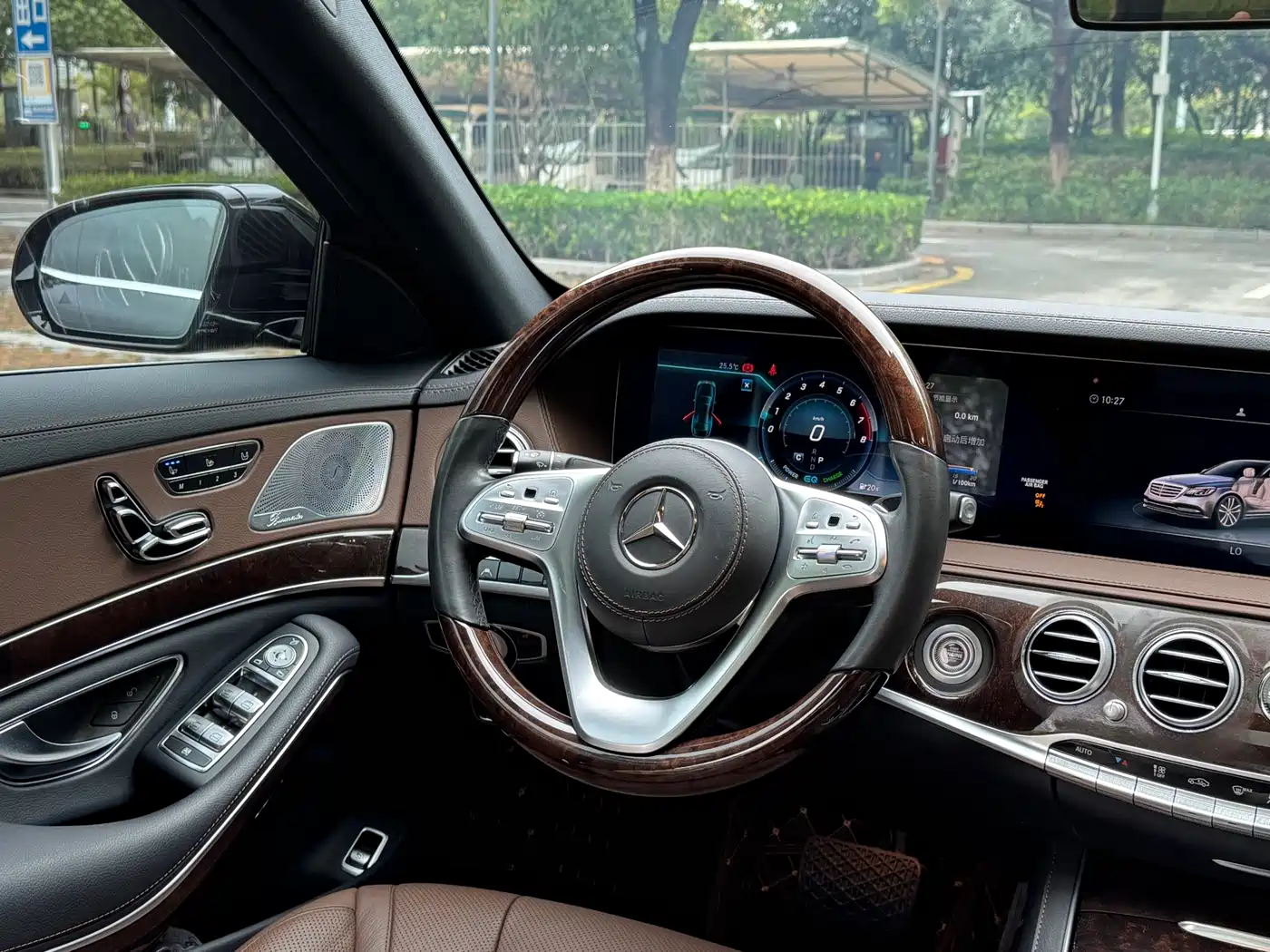 Mercedes-Benz S-Class 2020 S 350 L Premium Edition Collector's Version фото 11