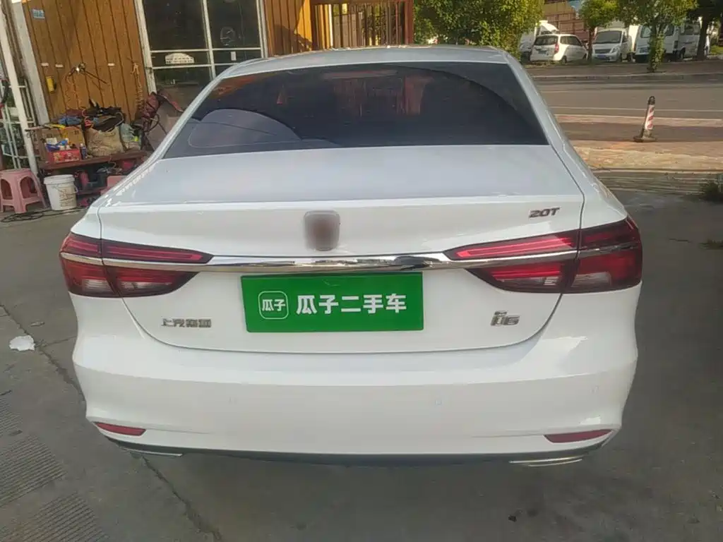 Photo 6 - Roewe i6