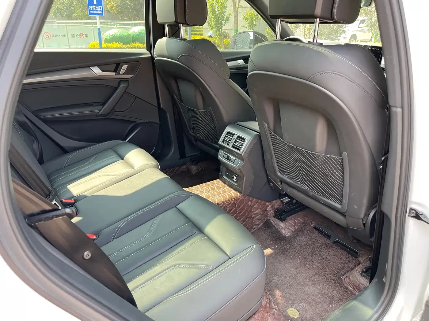 Audi Q5L 2023 40T Luxury Dynamic фото 12