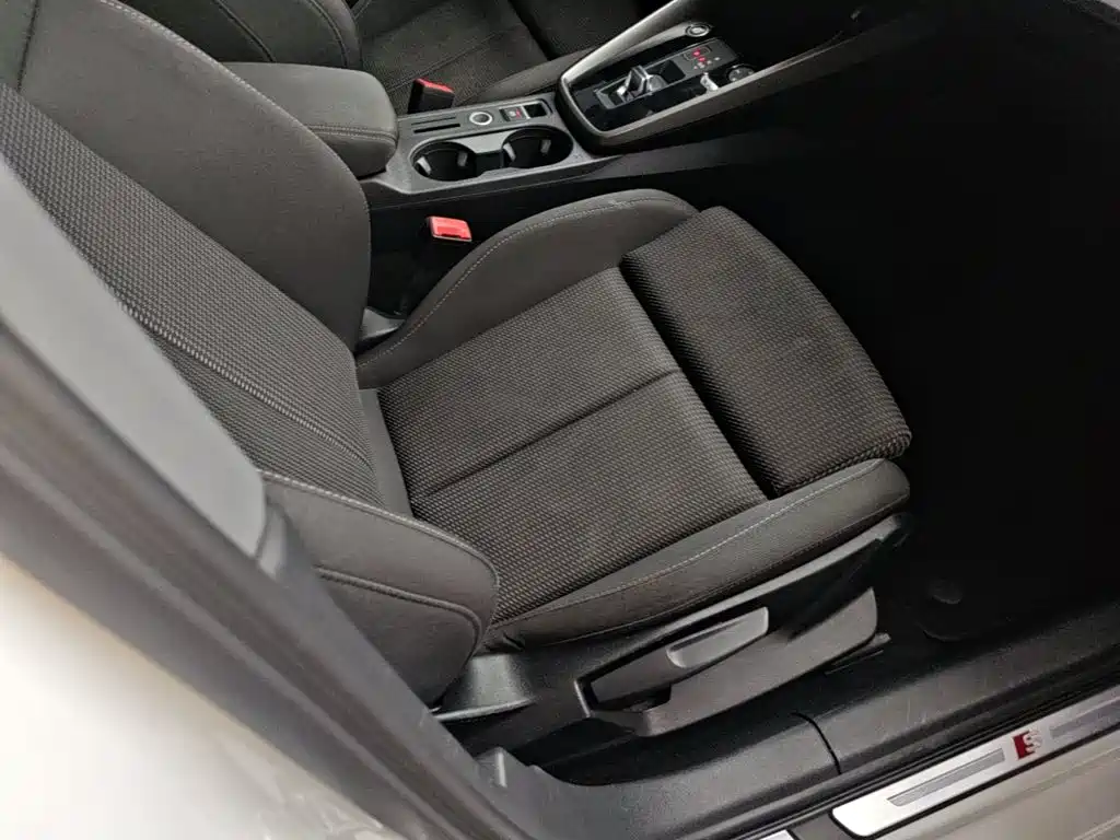 Фото 25 - Audi A3