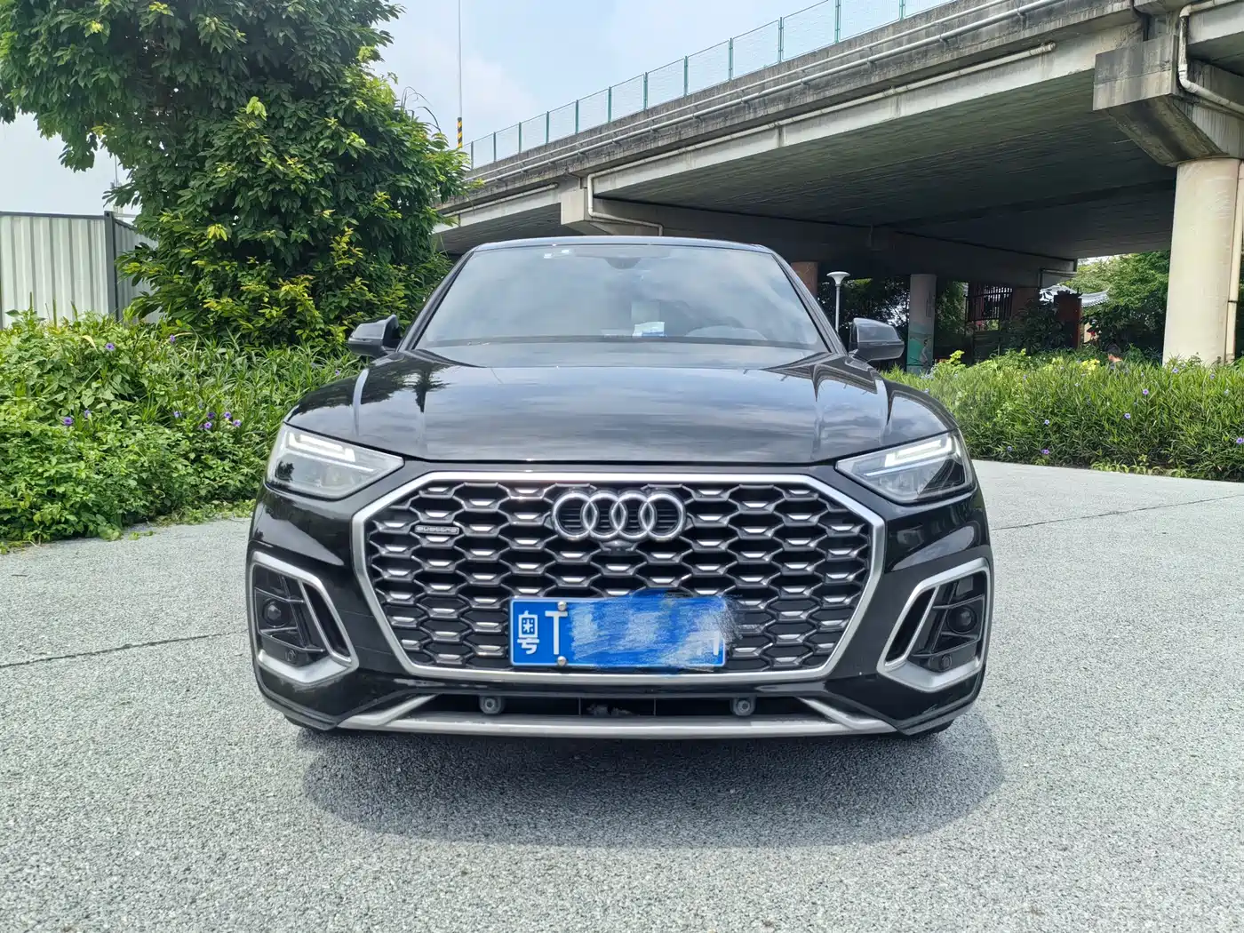 AUDI Q5L SPORTBACK