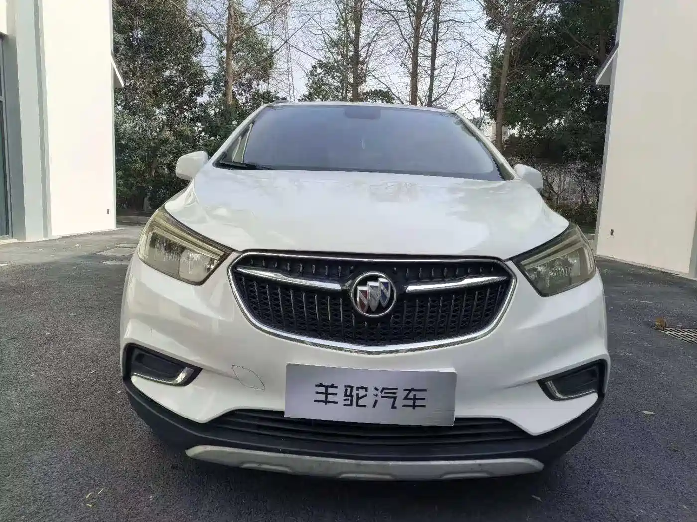 BUICK ANGKOLA
