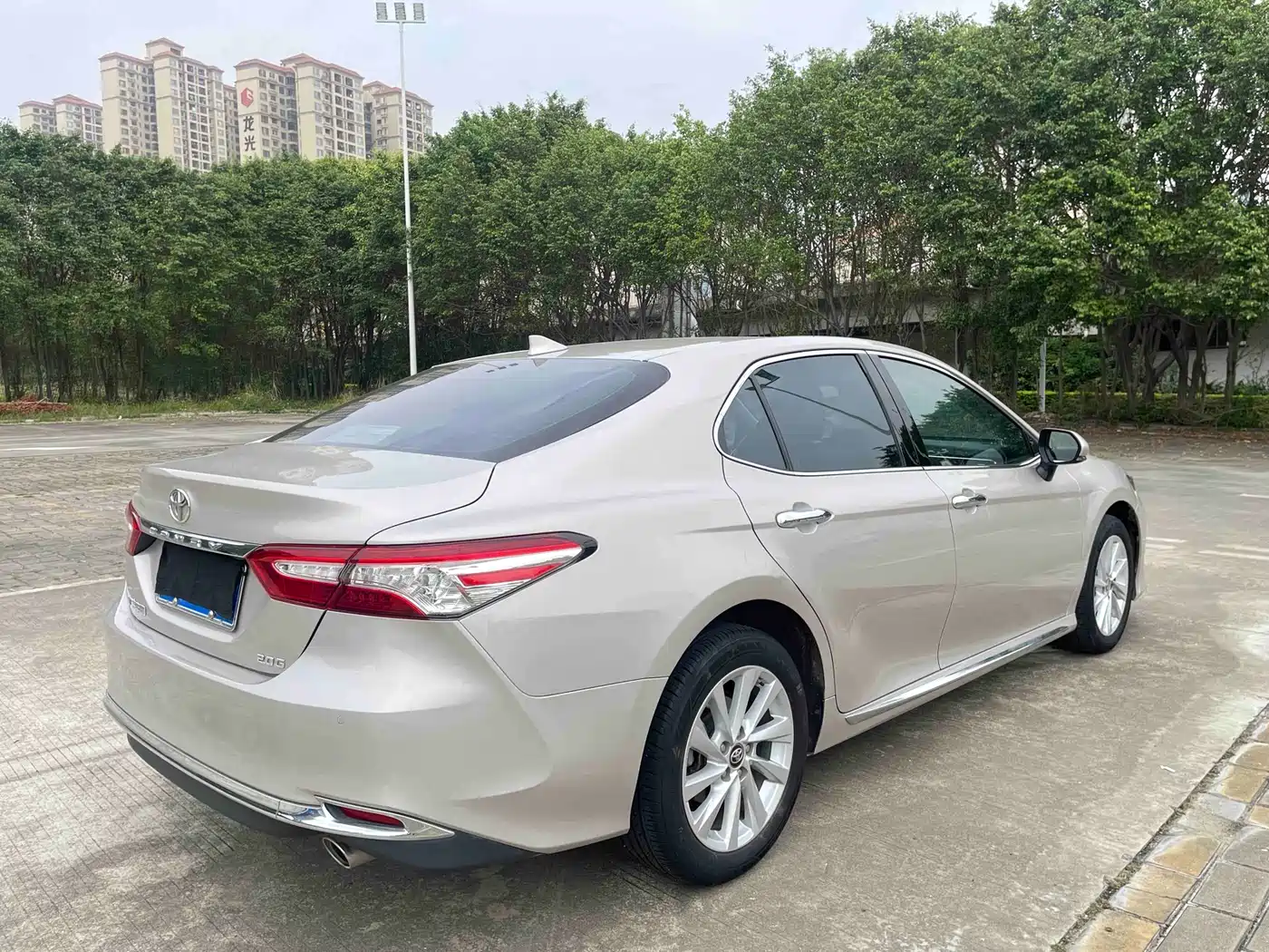 Toyota Camry 2023 2.0G Luxury Edition фото 14
