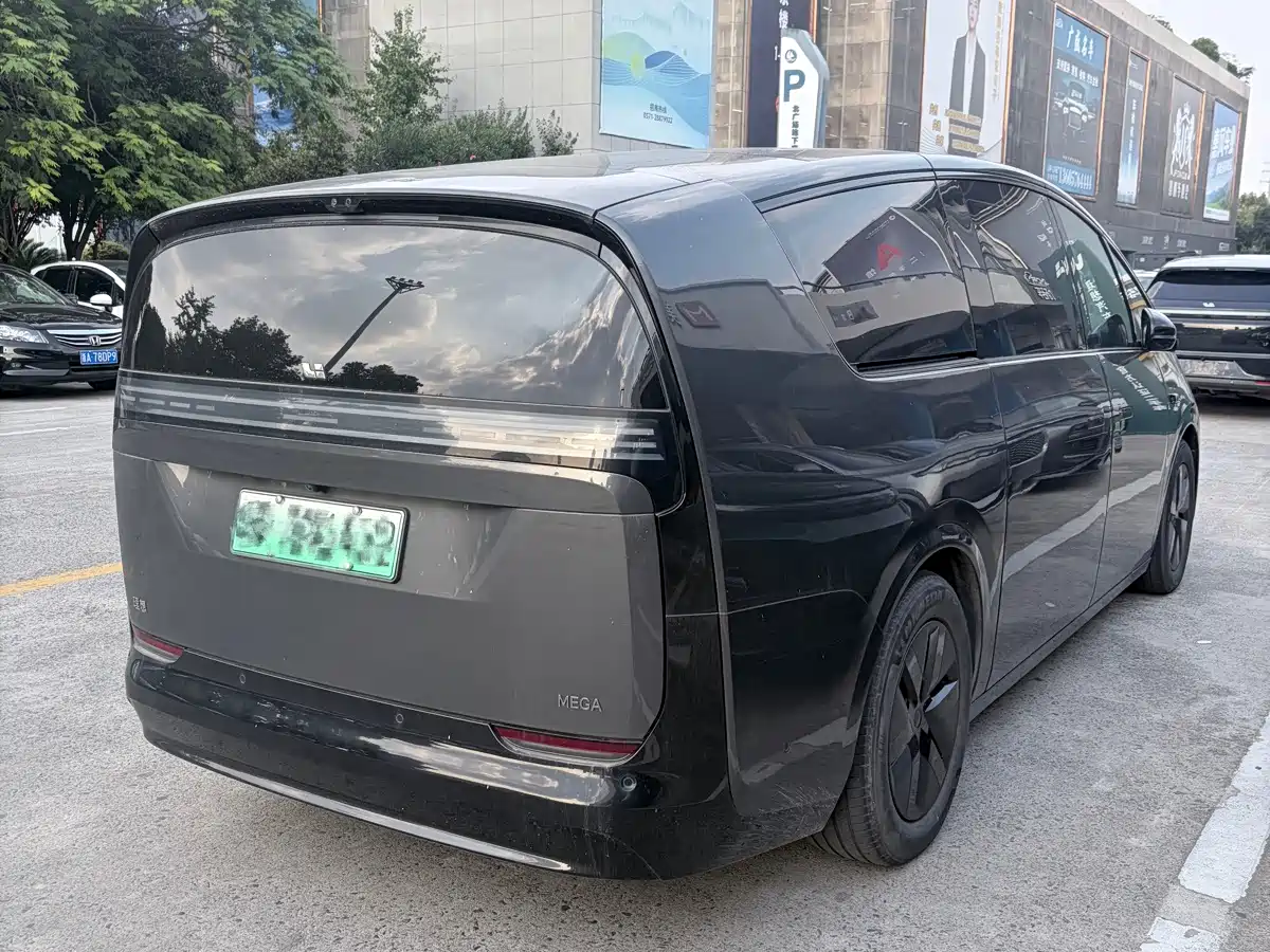 Li Auto MEGA 2024 2024 Ultra