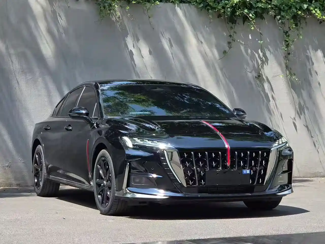 Hongqi H6 2023 2.0T Premium Edition фото 3