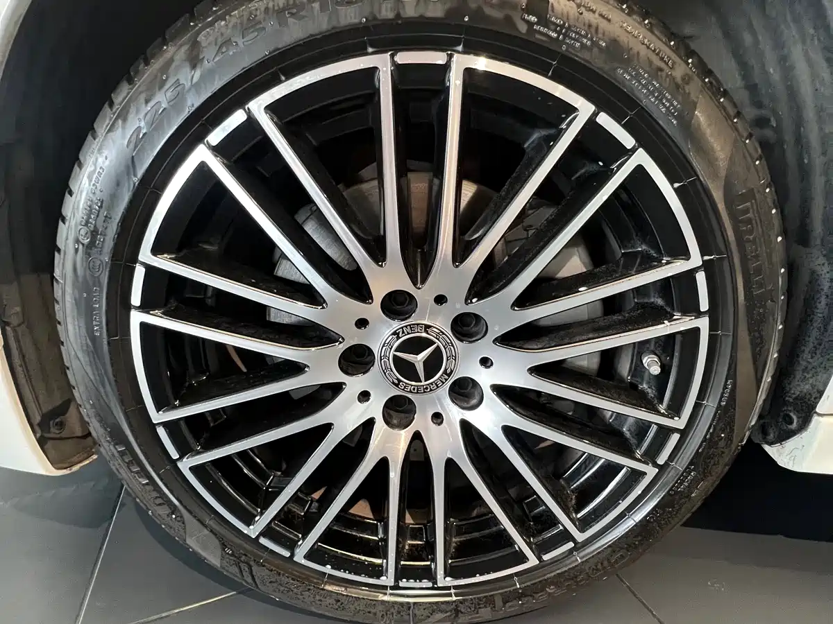 Mercedes-Benz C-Class 2025 C 260 L Sport Edition фото 8