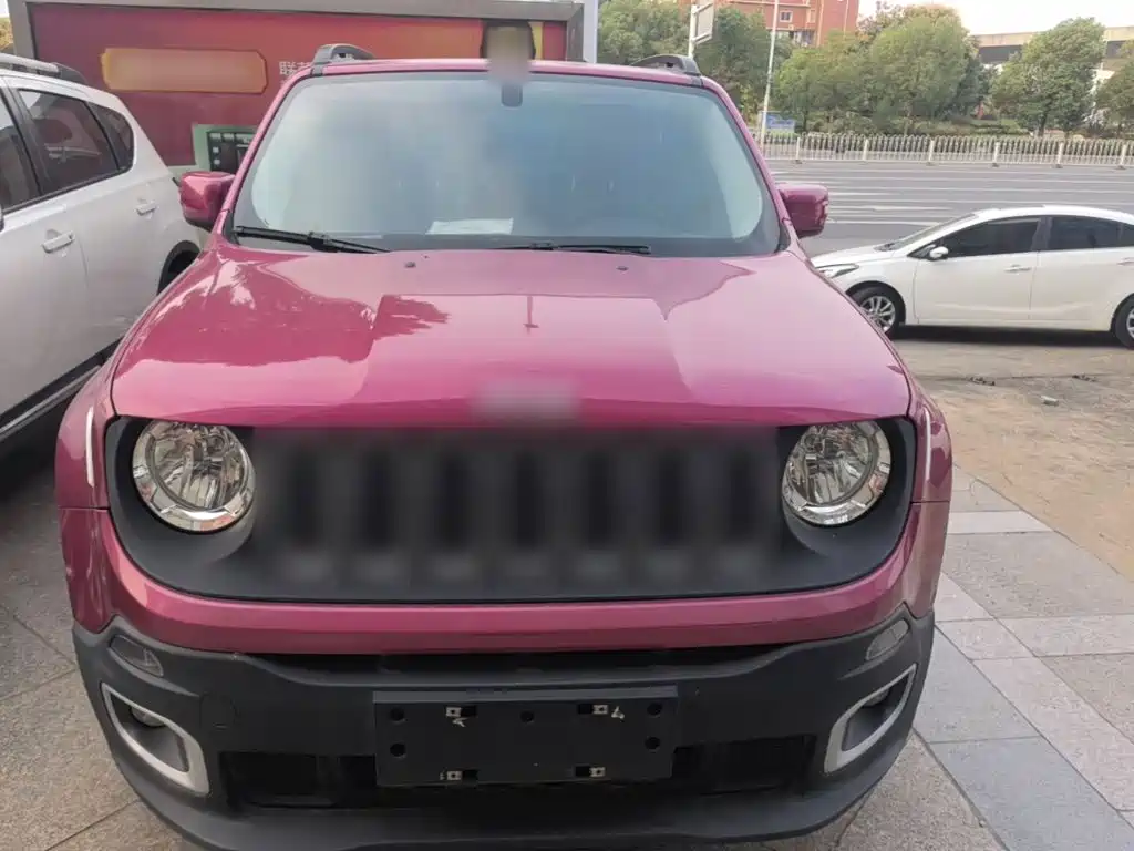 Фото 3 - Jeep Renegade