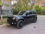 Photo 1 - Land Rover Defender