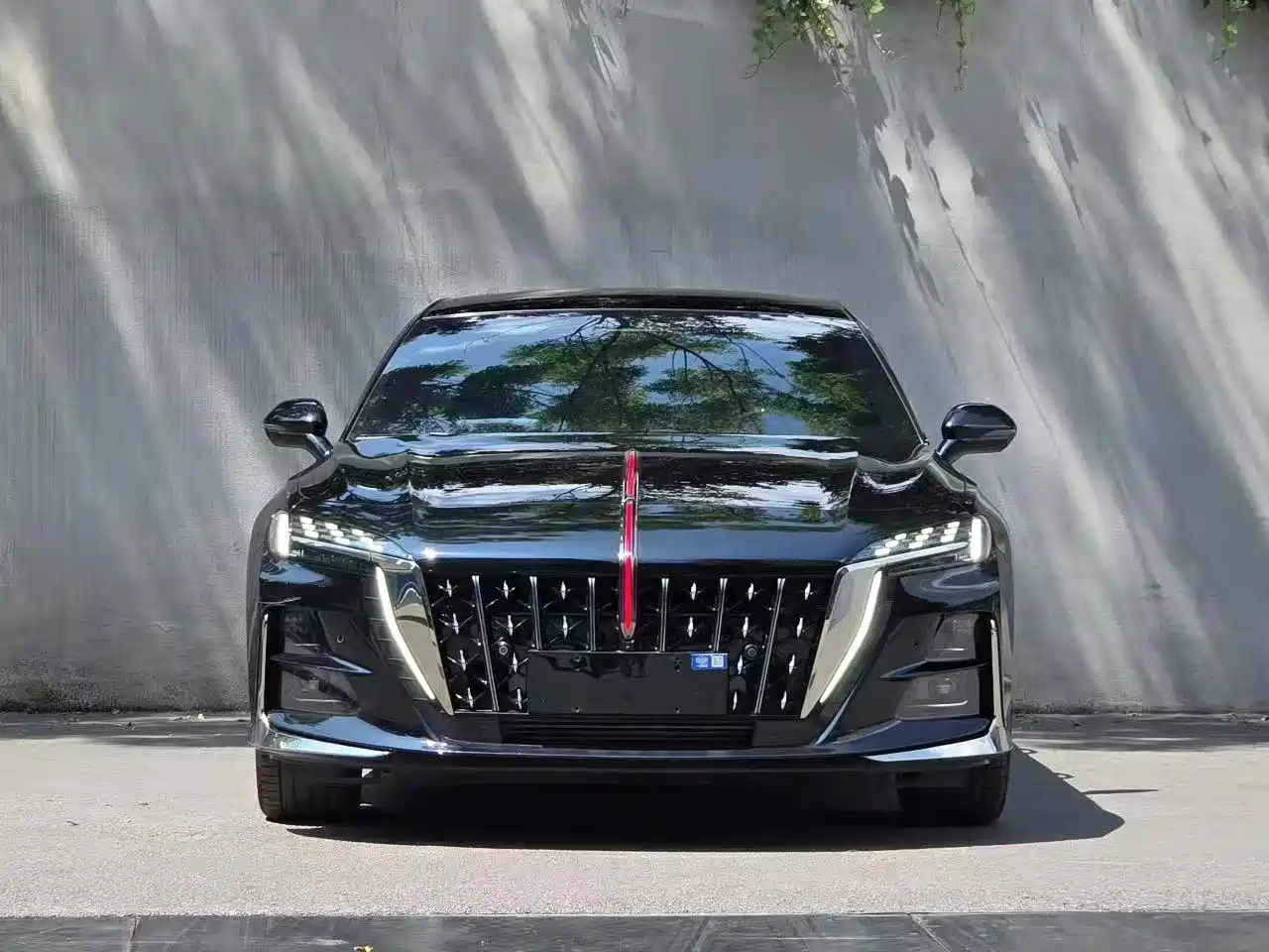 Hongqi H6 2023 2.0T Premium Edition фото 2