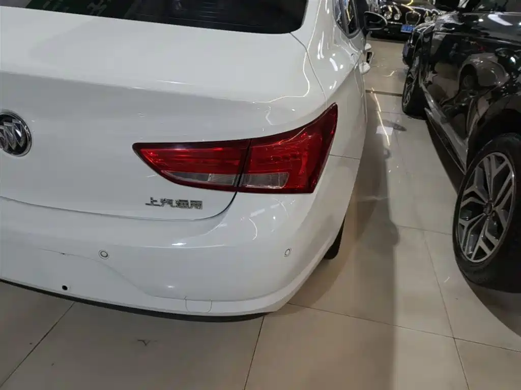 Buick Verano 2018 Sedan 15S Automatic Leading фото 8