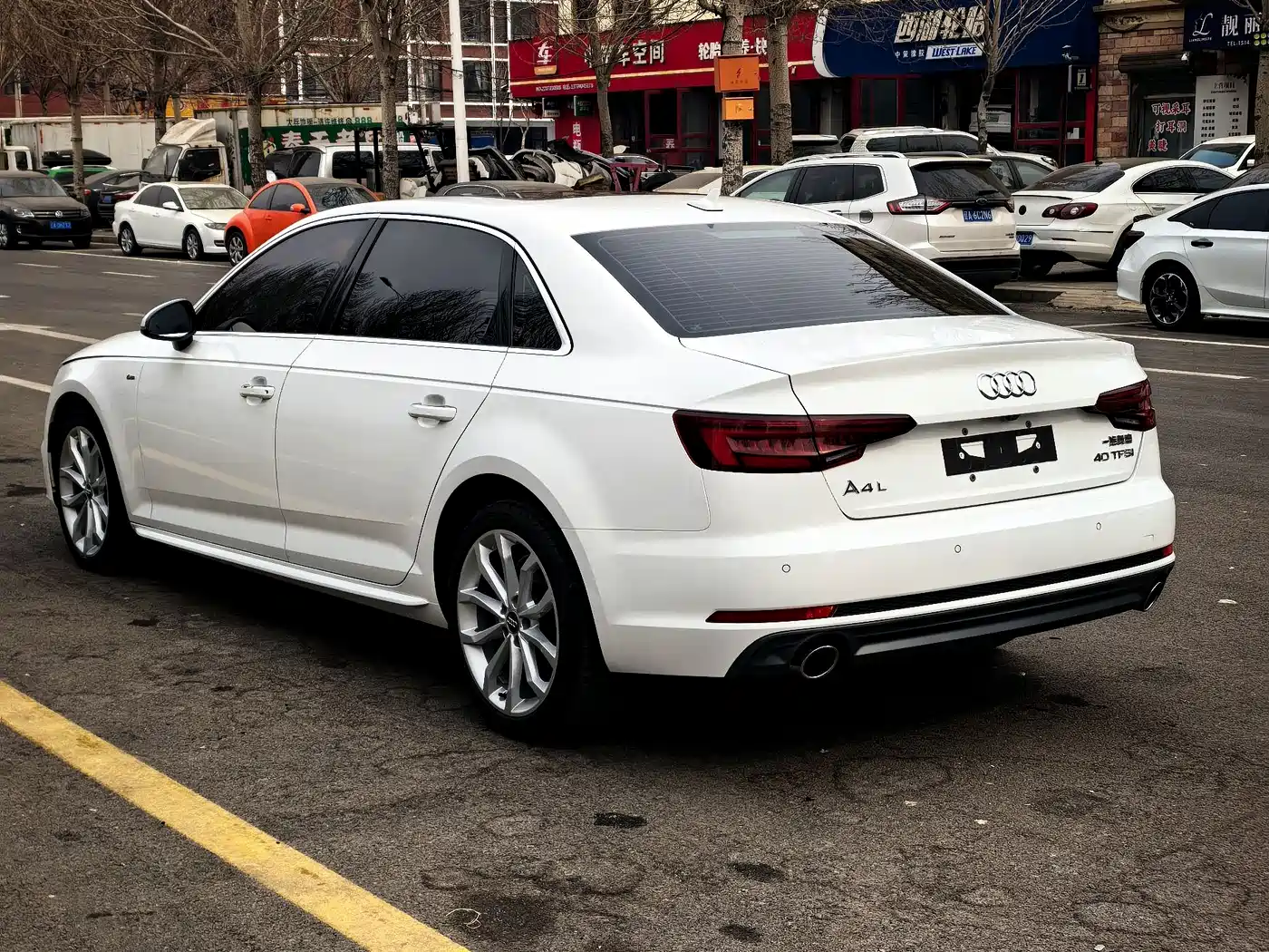 Audi A4L 2018 30th Anniversary 40 TFSI Fashion фото 13
