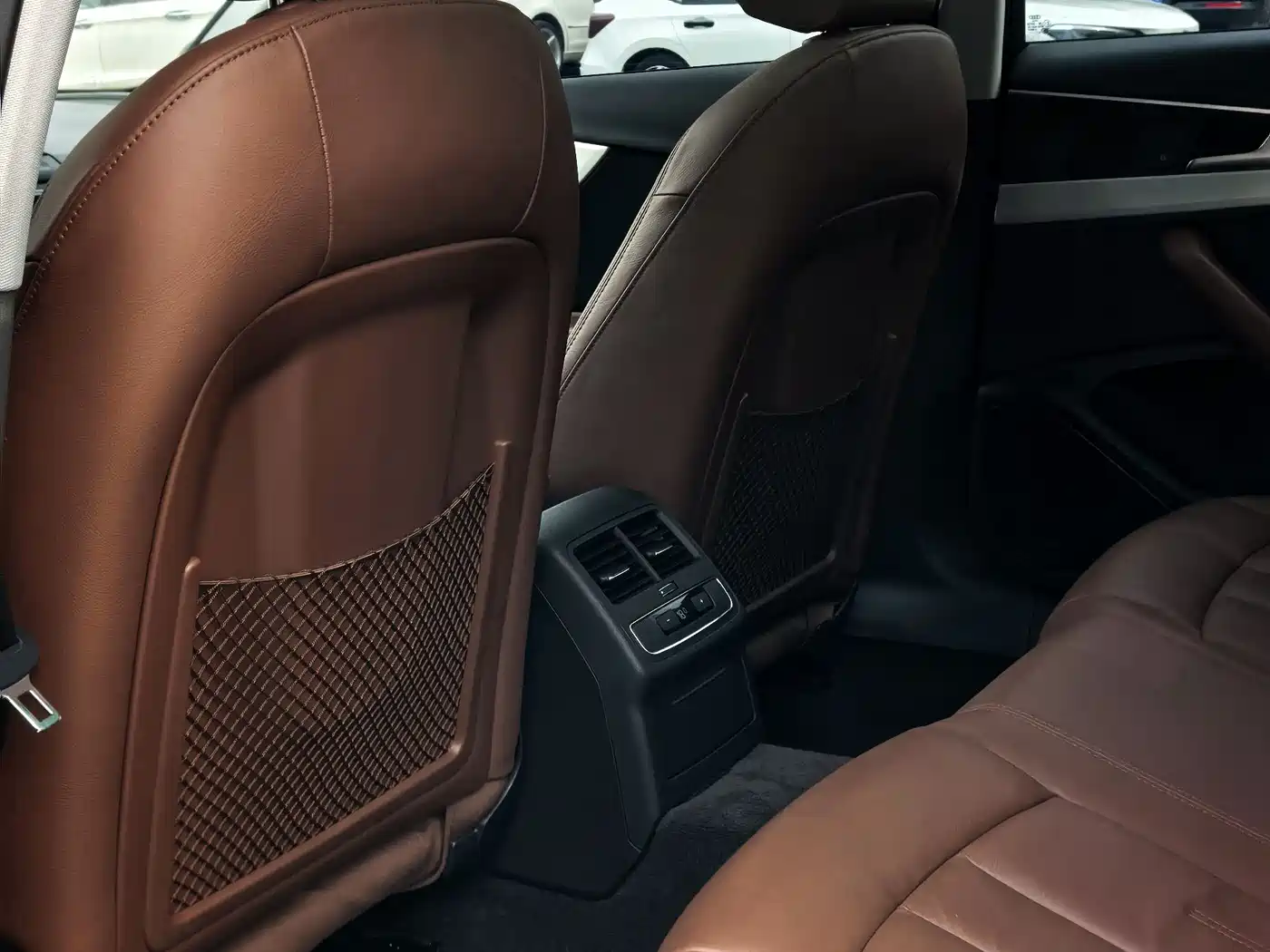 Audi A4L 2018 30th Anniversary 40 TFSI Fashion фото 10