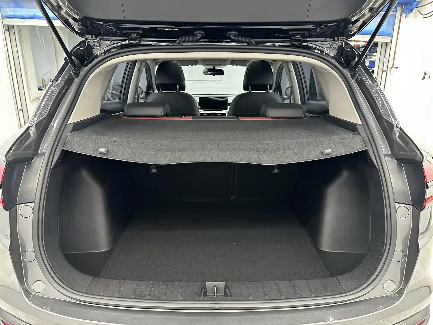 GEELY AUTOMOBILE BINYUE