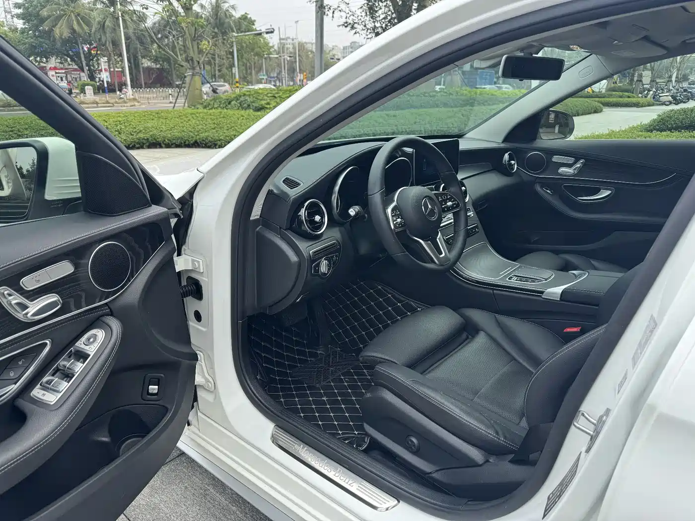 Mercedes-Benz C-Class 2019 C 260 L Sport фото 10