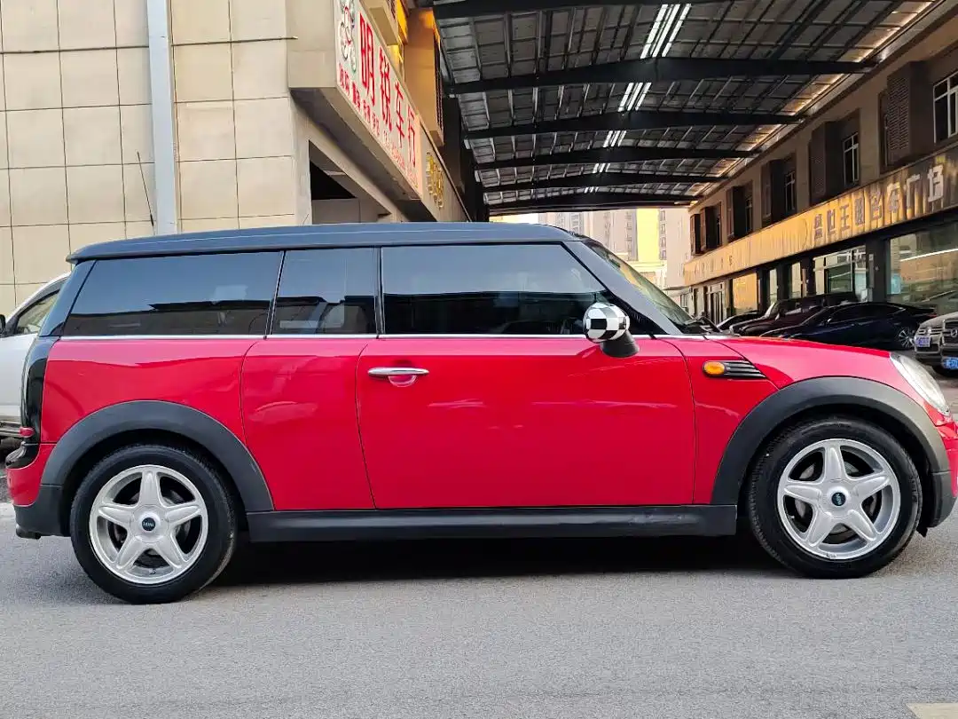MINI CLUBMAN 2010 2010 1.6L COOPER Cheer